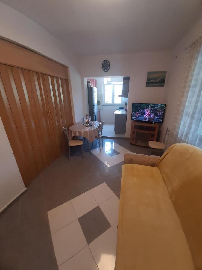 Apartments Borna 德拉格 外观 照片