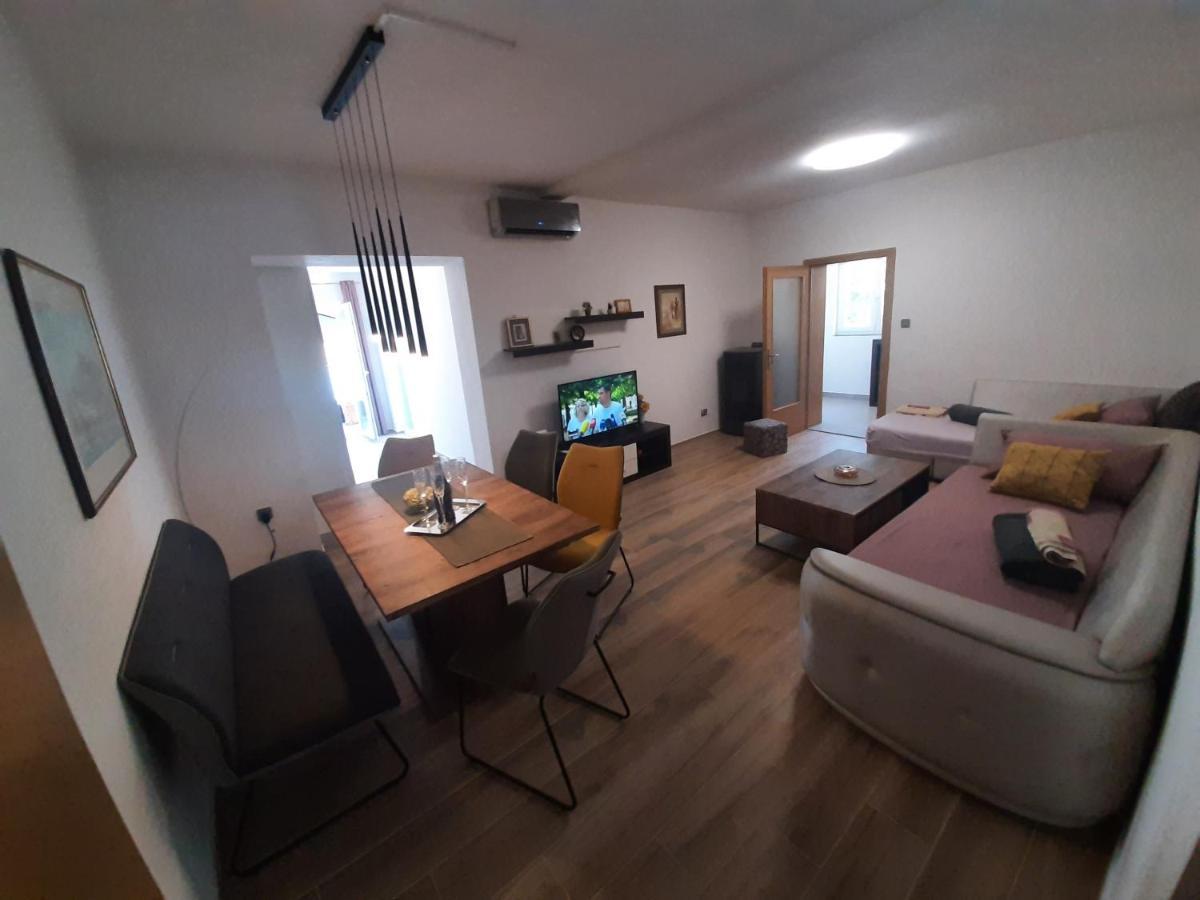 Apartments Borna 德拉格 外观 照片